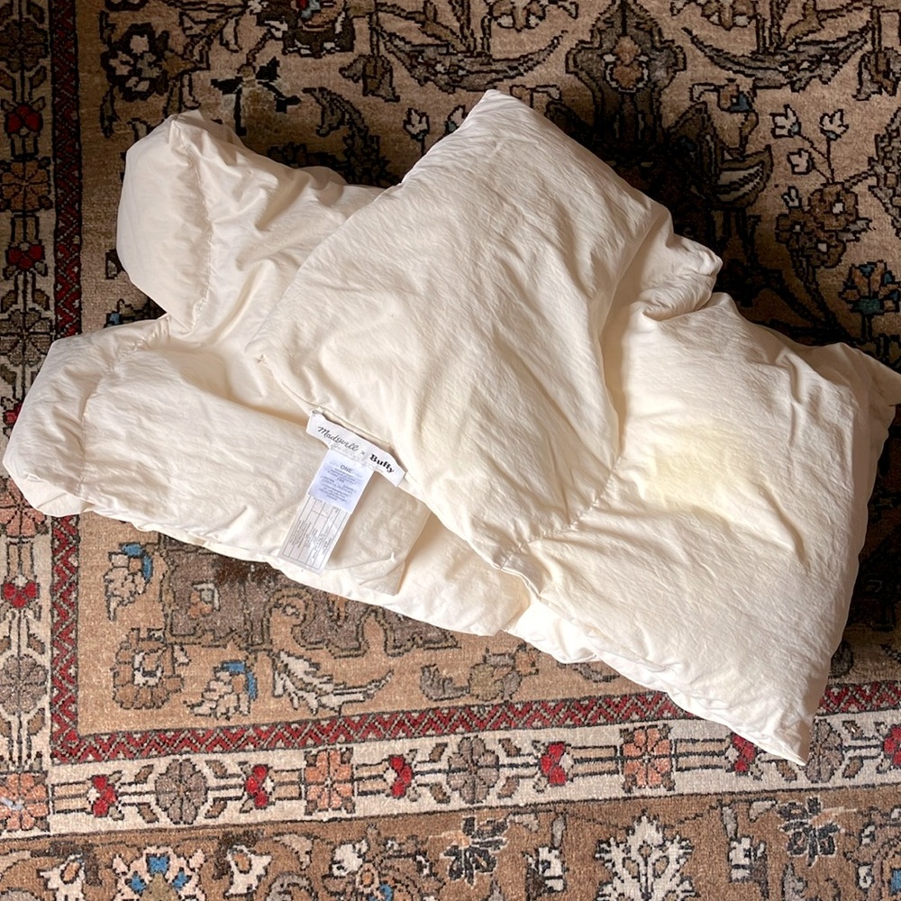 MADEWELL Buffy Muffler Cream Insulated Scarf